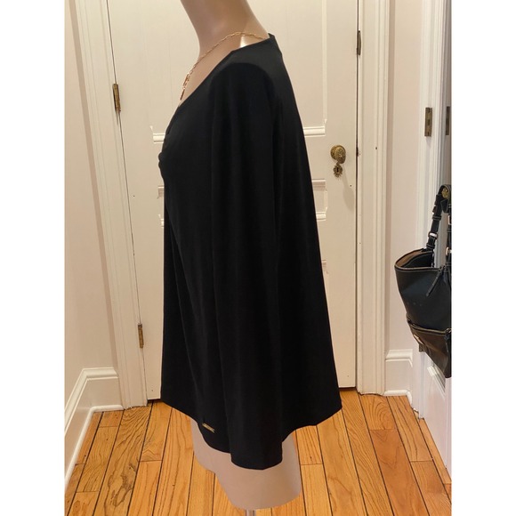 Nine West Black Long Sleeve V Neck Ring Detail Top Women's Size XL - Picture 5 of 9